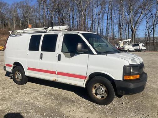 2011 Chevrolet Express 2500 Work Van