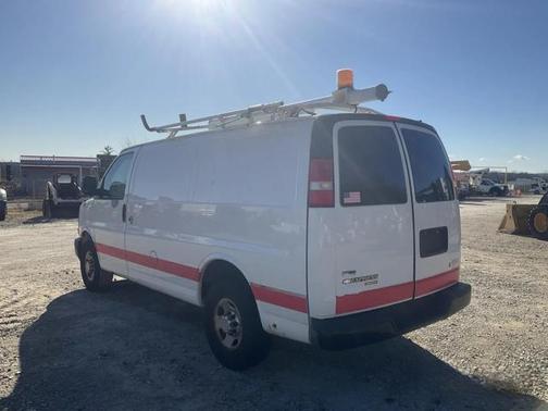 2011 Chevrolet Express 2500 Work Van