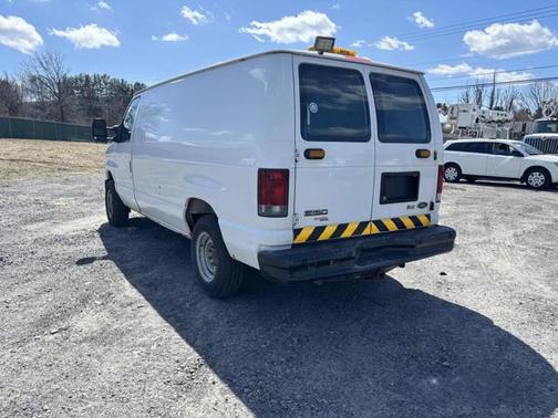 2011 Ford E150 Base