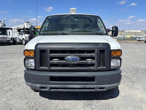 2011 Ford E150 Base