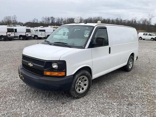 Summit White 2014 Chevrolet Express 1500 Work Van