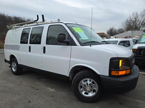 2011 Chevrolet Express 2500 Work Van