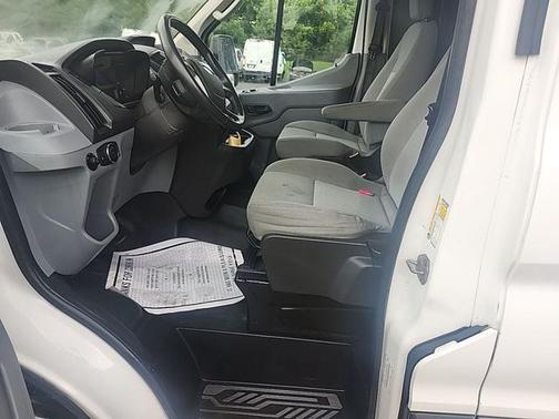 2015 Ford Transit-250 Base