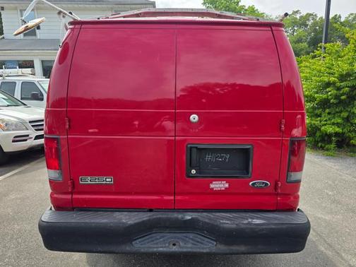 2012 Ford E250 Cargo