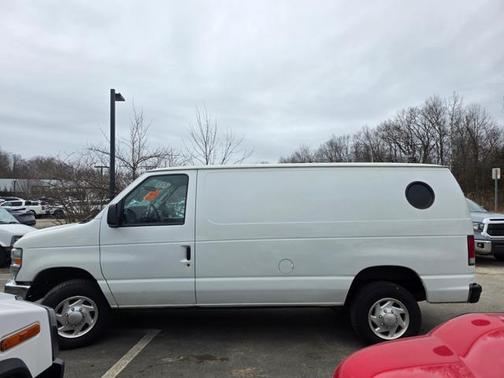 2012 Ford E250 Cargo