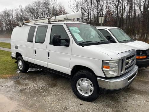 2008 Ford E350 Super Duty Base
