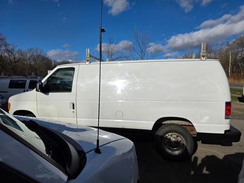2005 Ford E250 Cargo