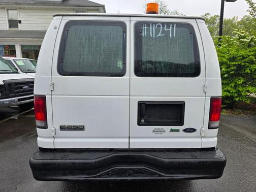 2013 Ford E250 Cargo
