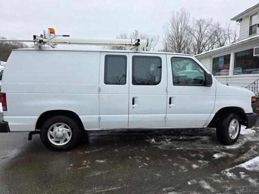 2013 Ford E150 Base