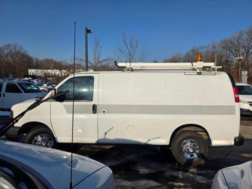 2018 Chevrolet Express 2500 Work Van