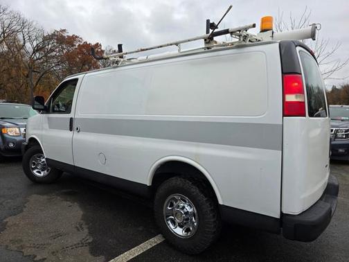 2011 Chevrolet Express 2500 Work Van