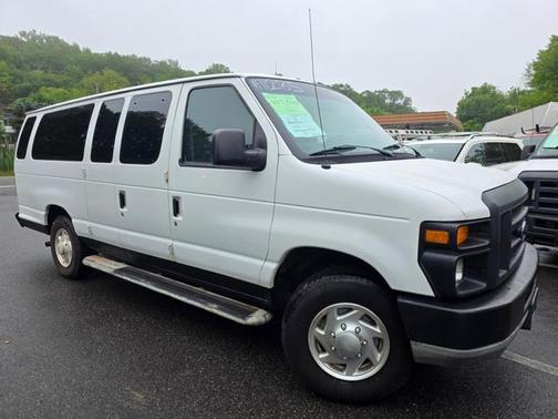 2010 Ford E250 Base