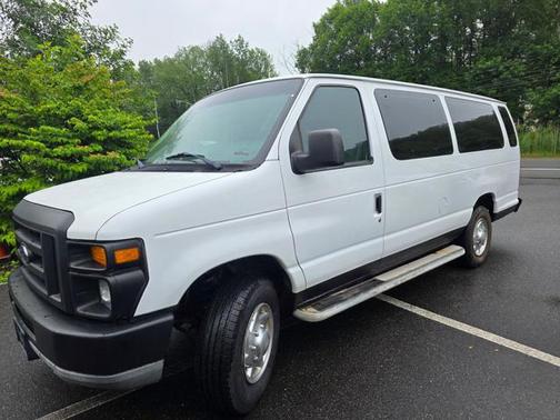 2010 Ford E250 Base