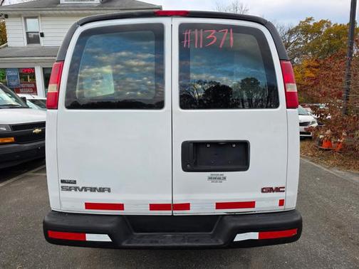 2010 GMC Savana 2500 Work Van