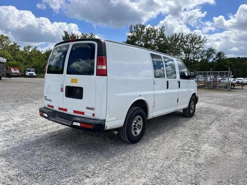 2010 GMC Savana 2500 Work Van