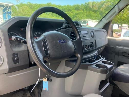 2012 Ford E250 Cargo