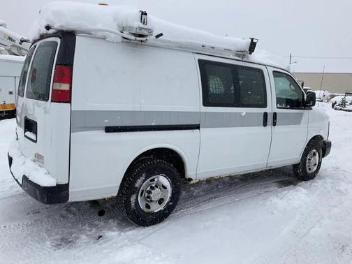 2011 Chevrolet Express 2500 Work Van