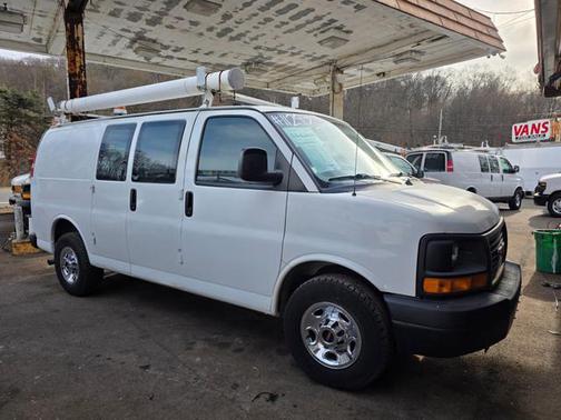 2014 GMC Savana 2500 Work Van