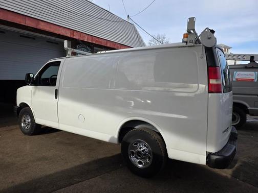 2014 GMC Savana 2500 Work Van
