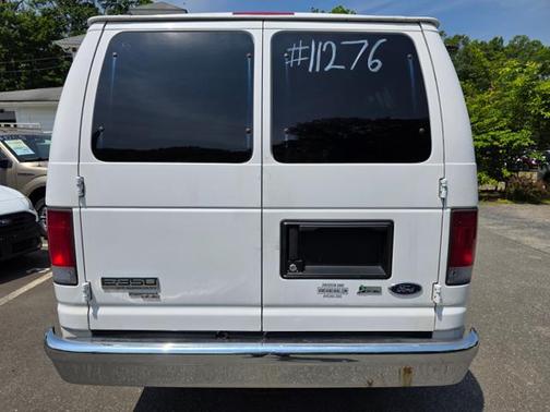 2009 Ford E350 Base