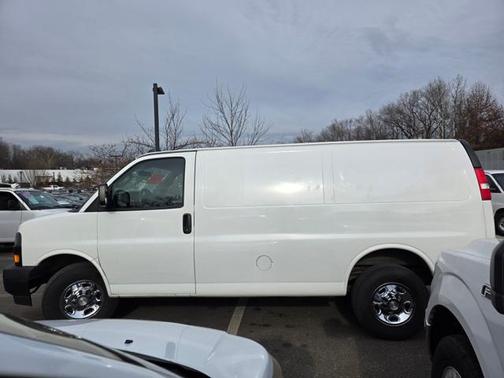 2018 Chevrolet Express 2500 Work Van