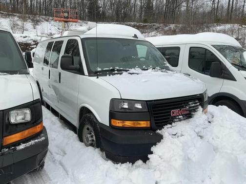 Summit White 2018 GMC Savana 2500 Work Van