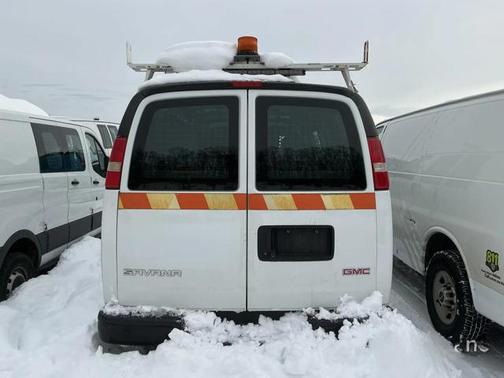 Summit White 2018 GMC Savana 2500 Work Van