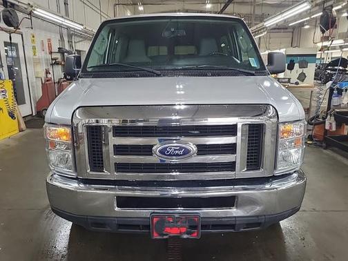 Ingot Silver Metallic 2014 Ford E350 Super Duty XLT