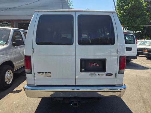 White 2011 Ford E350 Super Duty XLT