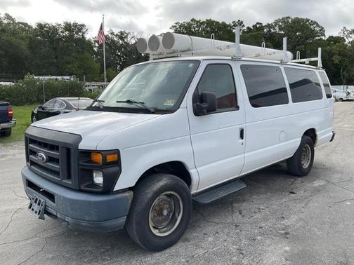 2014 Ford E350 Super Duty XL