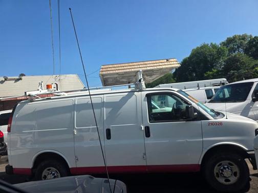 2010 Chevrolet Express 2500 Work Van