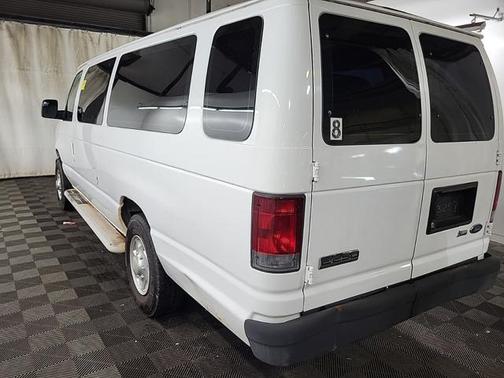2010 Ford E250 Base