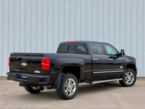 Black 2015 Chevrolet Silverado 2500 High Country