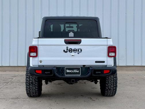 2021 Jeep Gladiator Freedom 4x4