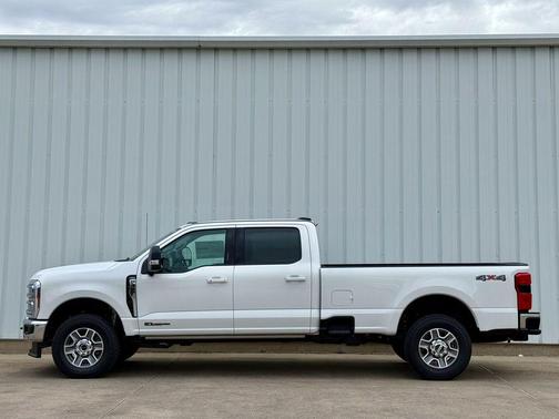 2026 Ford F-350 Lariat