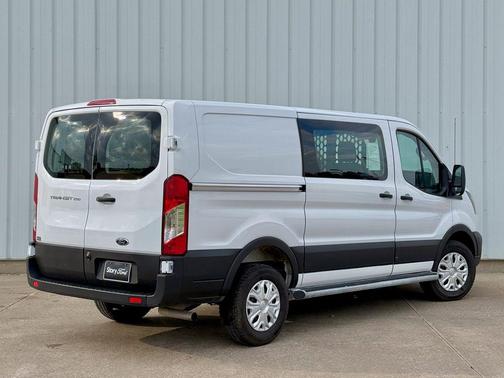 Oxford White 2025 Ford Transit-250 Base