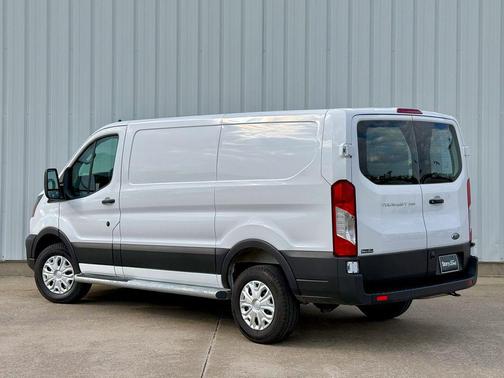 Oxford White 2025 Ford Transit-250 Base