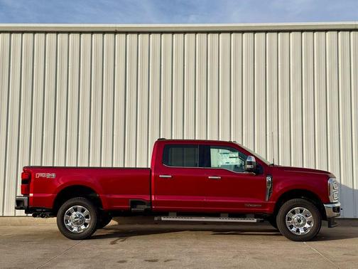2026 Ford F-350 Lariat