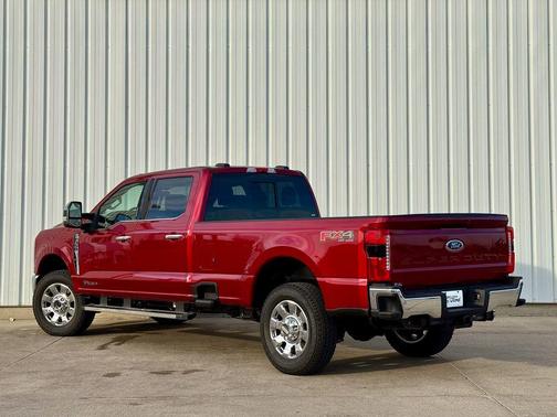 2026 Ford F-350 Lariat