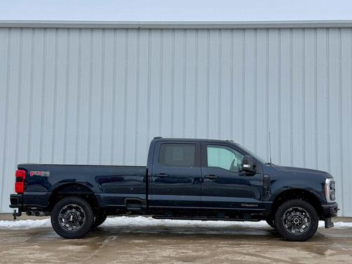 2023 Ford F-350 Lariat