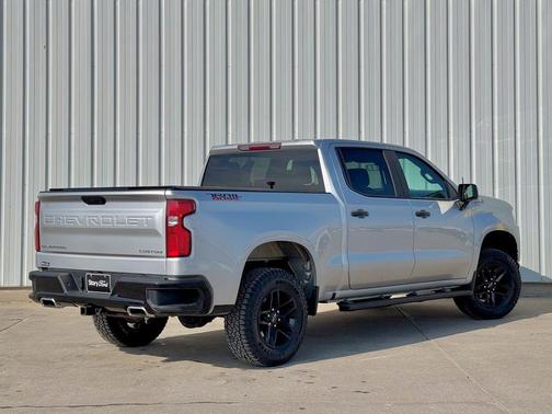 2019 Chevrolet Silverado 1500 Custom Trail Boss