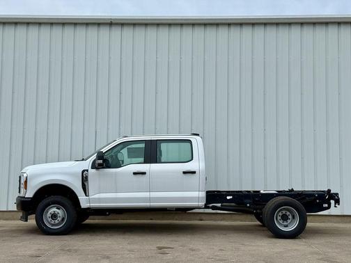 2025 Ford F-350 XL