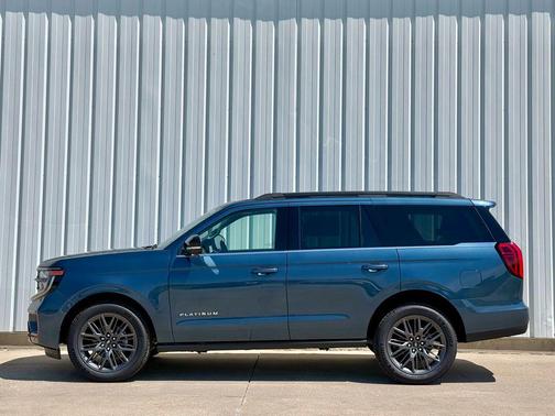 Blue 2027 Ford Expedition Platinum