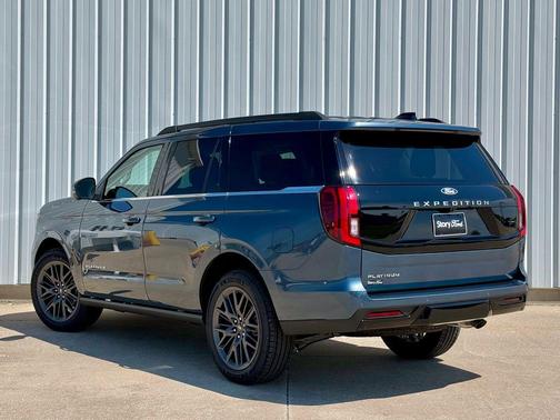 Blue 2027 Ford Expedition Platinum