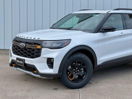 White 2026 Ford Explorer Tremor
