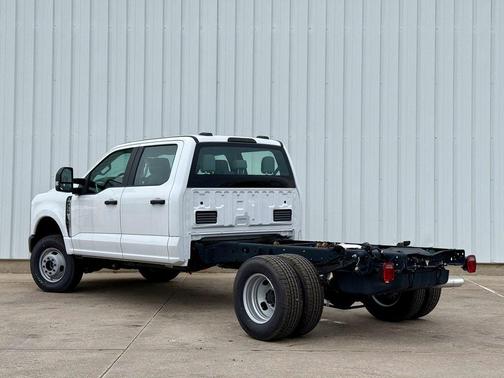 2025 Ford F-350 XL