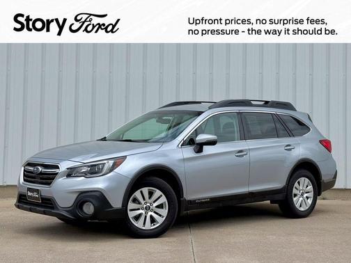 Ice Silver Metallic 2018 Subaru Outback 2.5i Premium