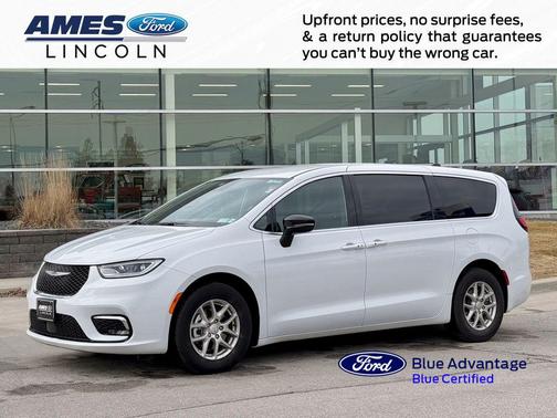 2025 Chrysler Pacifica L