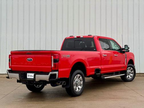 2024 Ford F-350 Lariat