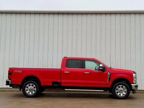 2024 Ford F-350 Lariat